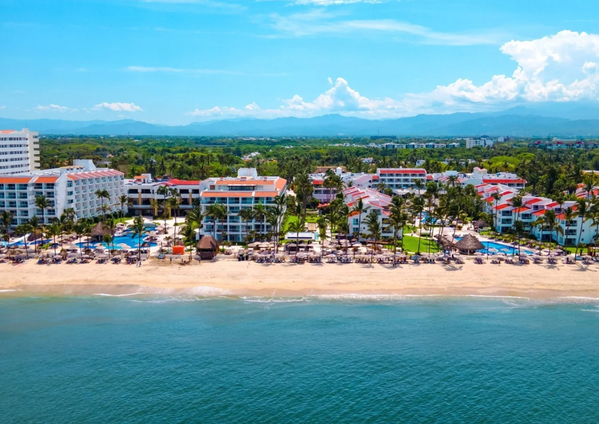 marival-emotions-nuevo-vallarta.jpg