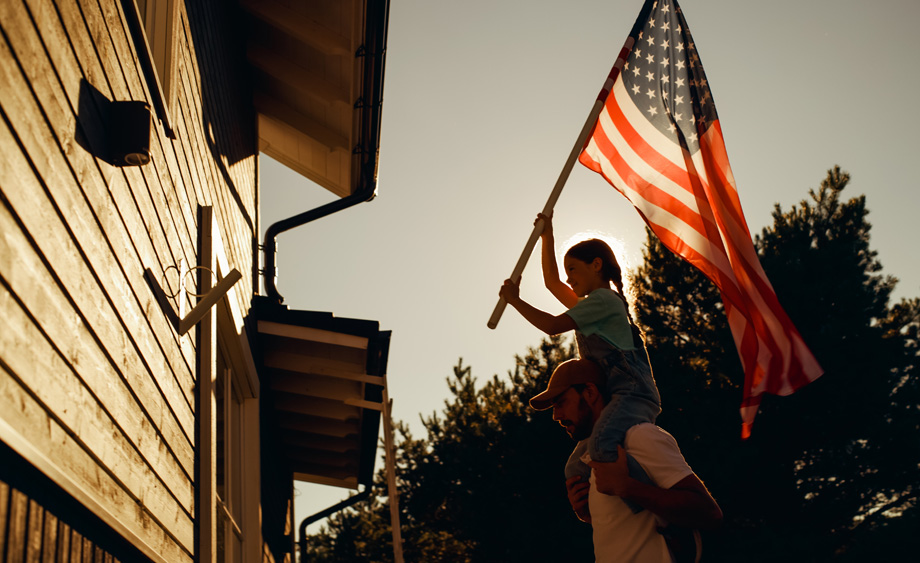 memorial-day-vs-labor-day-cual-es-la-diferencia.jpg